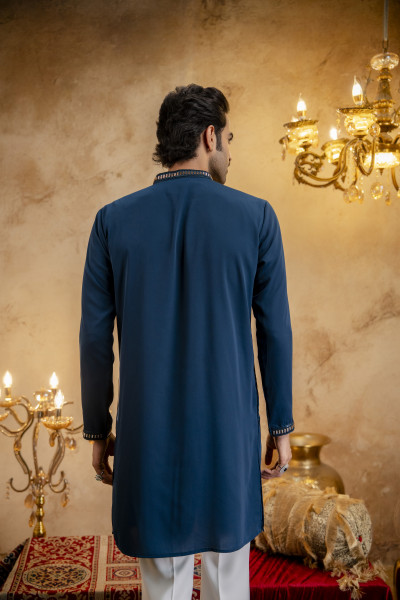 Cutdana Embroidered Kurta In Teal