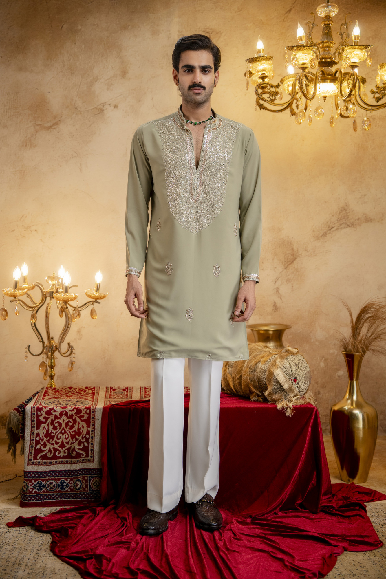 Cutdana Embroidered Kurta In Pistachio