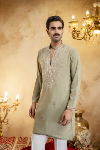 Cutdana Embroidered Kurta In Pistachio