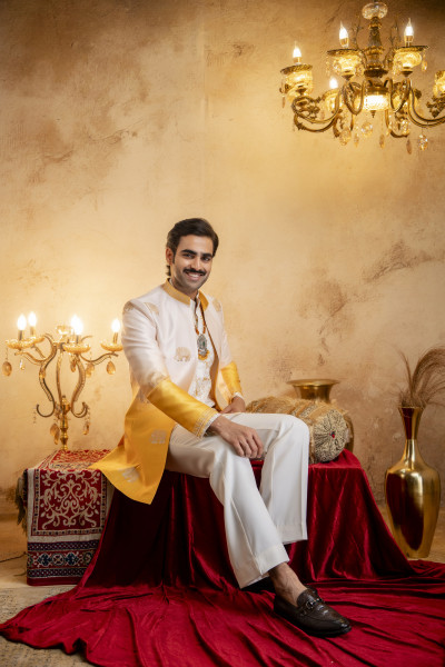 Ombre Embroidered Open Bandhgala In Yellow