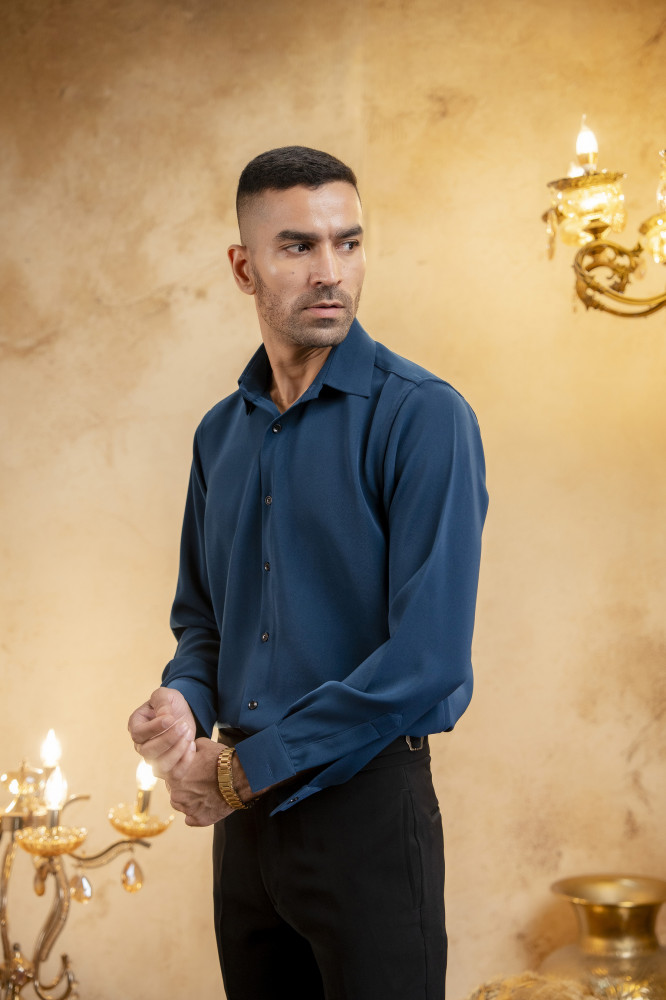 Image of Classic Japanese Solid Shirt In Teal