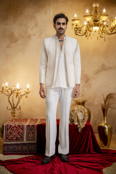Stone Emboidered Bandhgala Jacket Kuta Set In Off-White