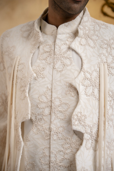 3D Embroidered Open Bandhgala Set In Off-White