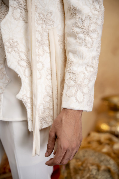 3D Embroidered Open Bandhgala Set In Off-White