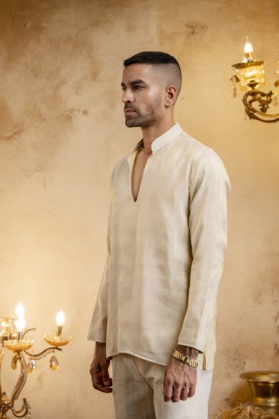 V Neck Short Kurta In Organza Jacquard