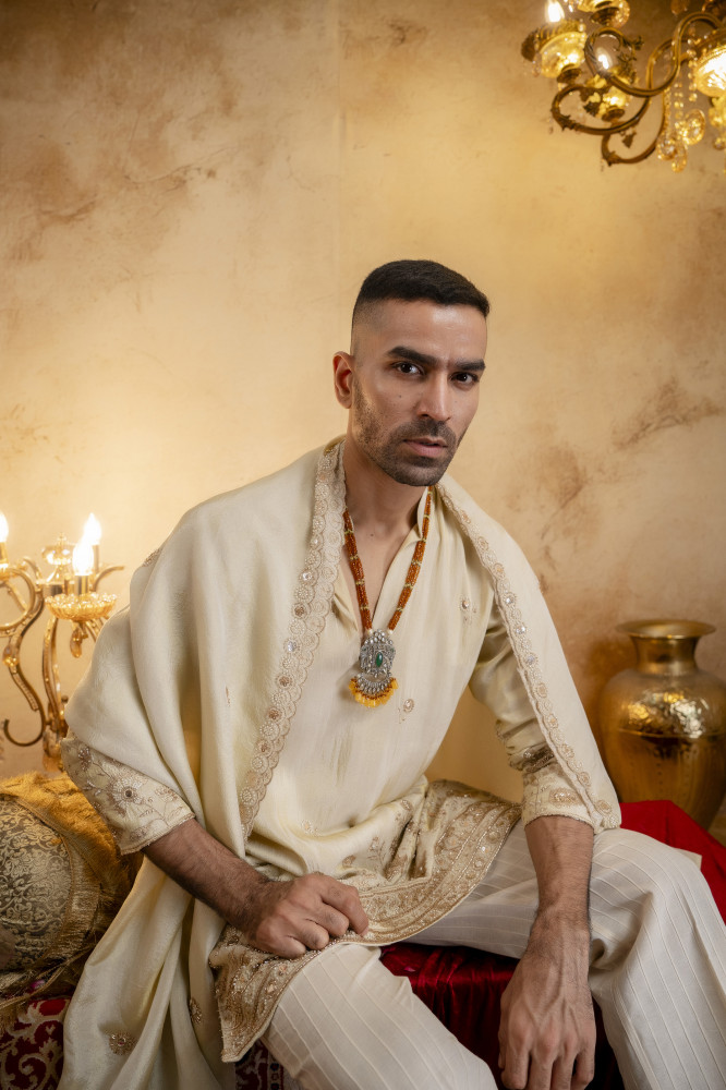 Image of Stone Embroidered Kurta Dupatta In Organza