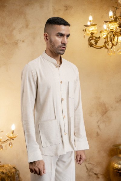 Royal Patch Pocket Shirt In Off-White Linen