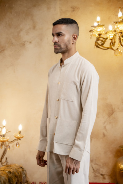 Royal Patch Pocket Shirt In Off-White Linen
