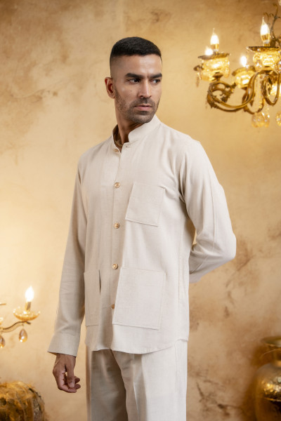 Royal Patch Pocket Shirt In Off-White Linen