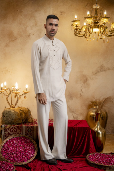 Off White Threaded Short Kurta In Linen