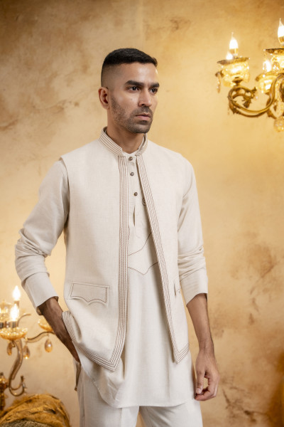 Threaded Open Half Jacket In Off White Linen