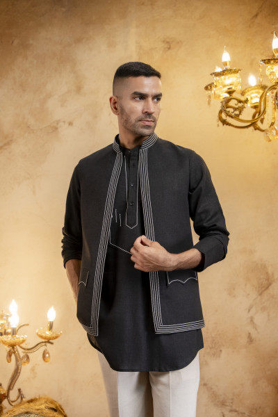 Threaded Open Half Jacket In Black Linen