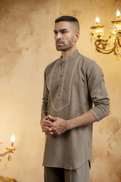 Threaded Linen Short Kurta In Olive