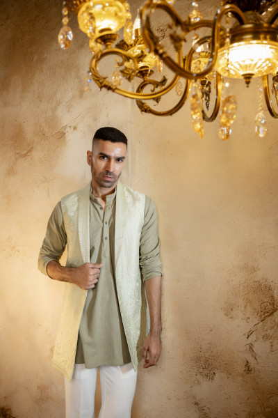 Lapelled Long Half Jacket In Off-Green