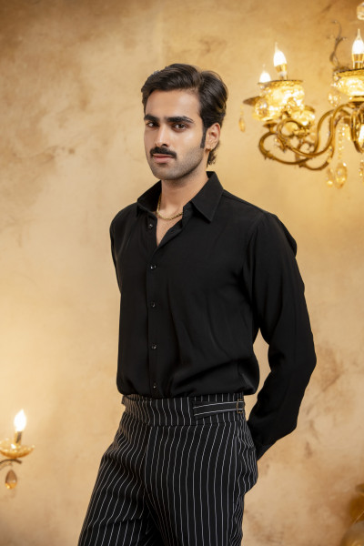 Classic Japanese Shirt In Zed Black