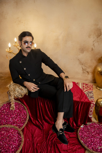 Asymmetrical Jodhpuri In Zed Black
