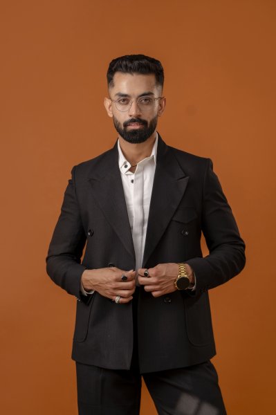 Italian Linen Blazer In Black
