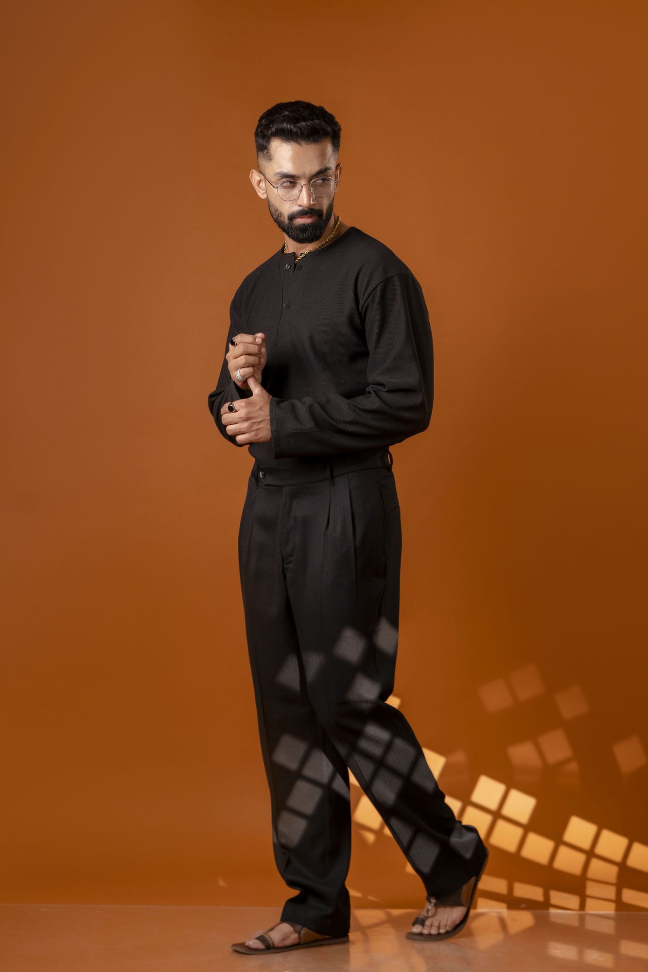 Malai Linen Korean Pants In Black