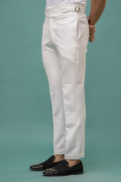 Tapered high Waist Pant In White