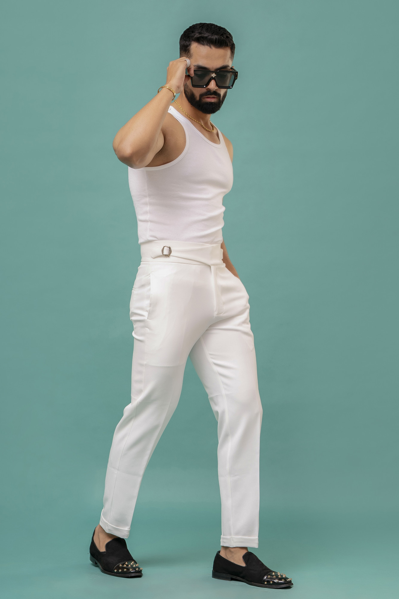 Tapered high Waist Pant In White