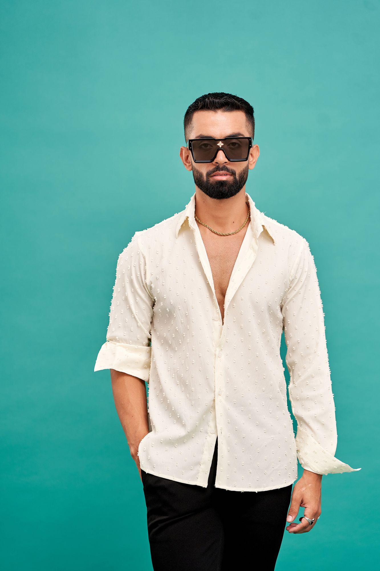 Dobby Textured Shirt In Off White
