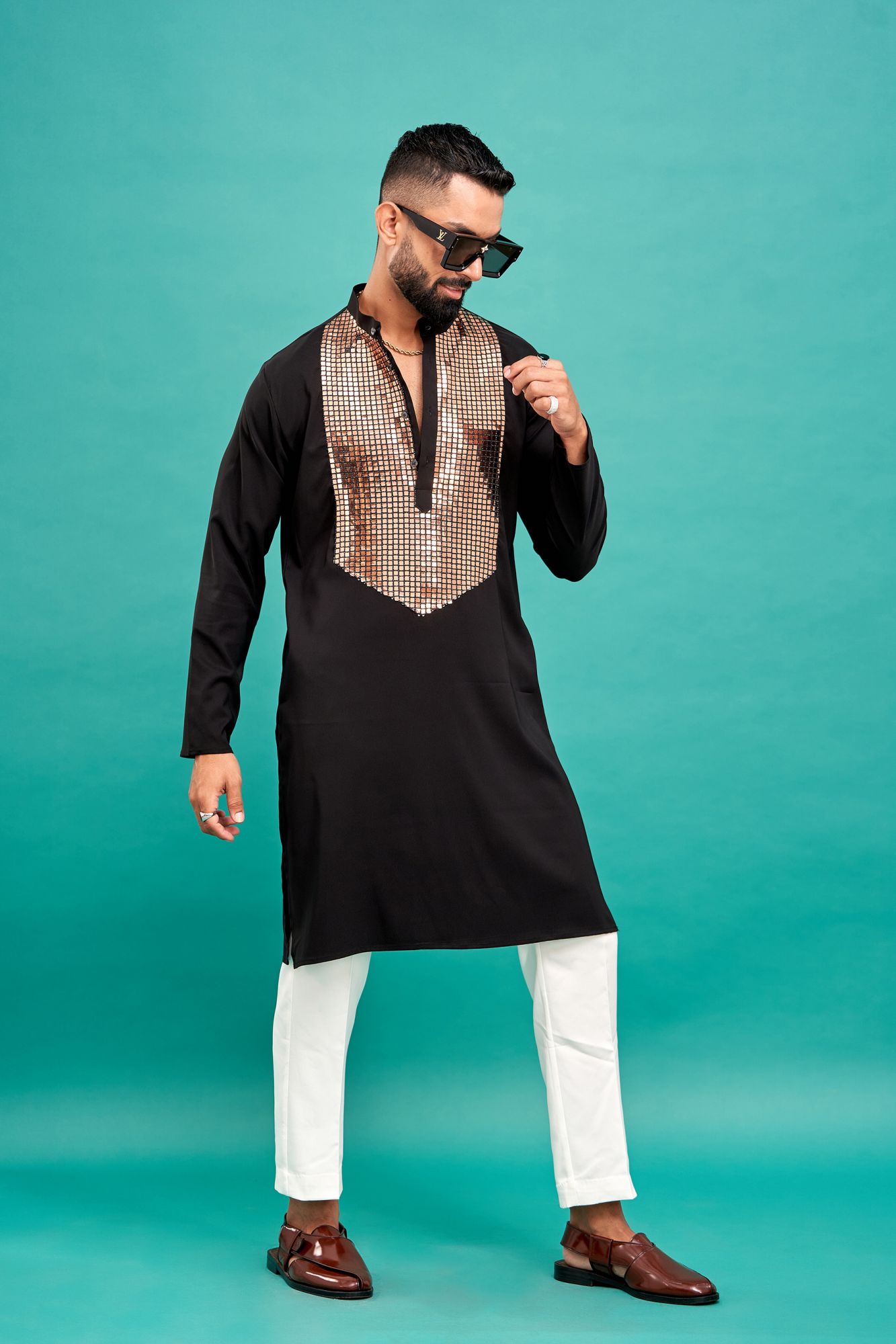 Rust Neck Kurta In Black
