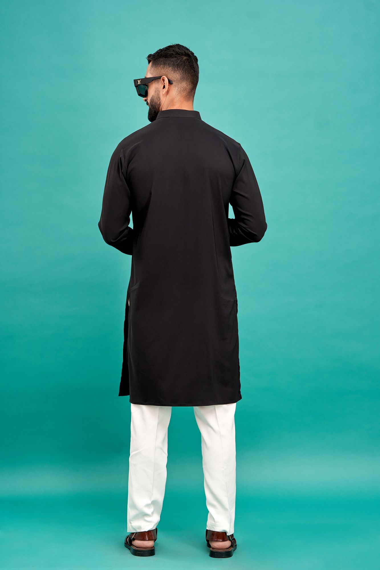 Rust Neck Kurta In Black