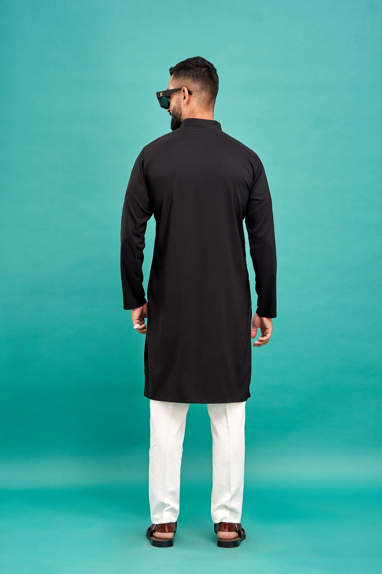 Disco Neck Work Kurta In Black