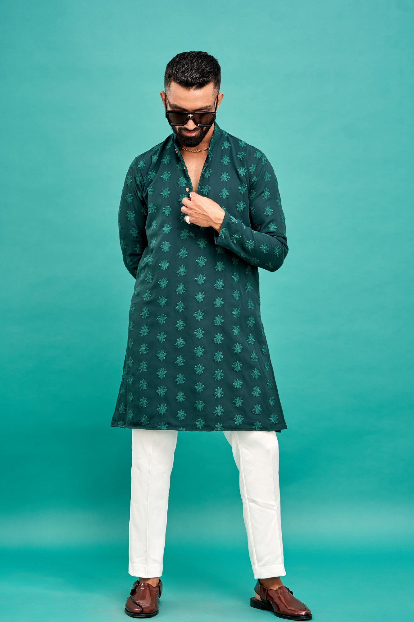 Floral Chikankari Kurta In Green