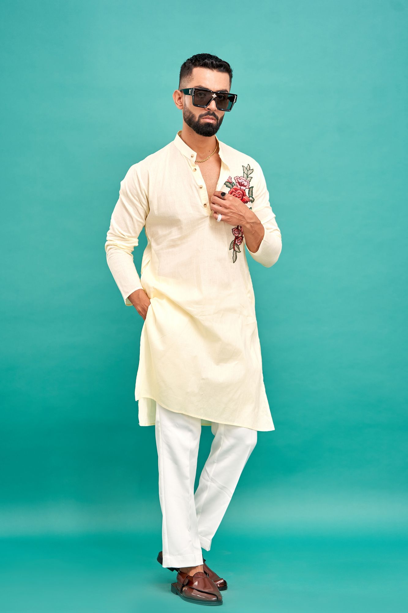 Flower Embroidery Kurta In Lemon