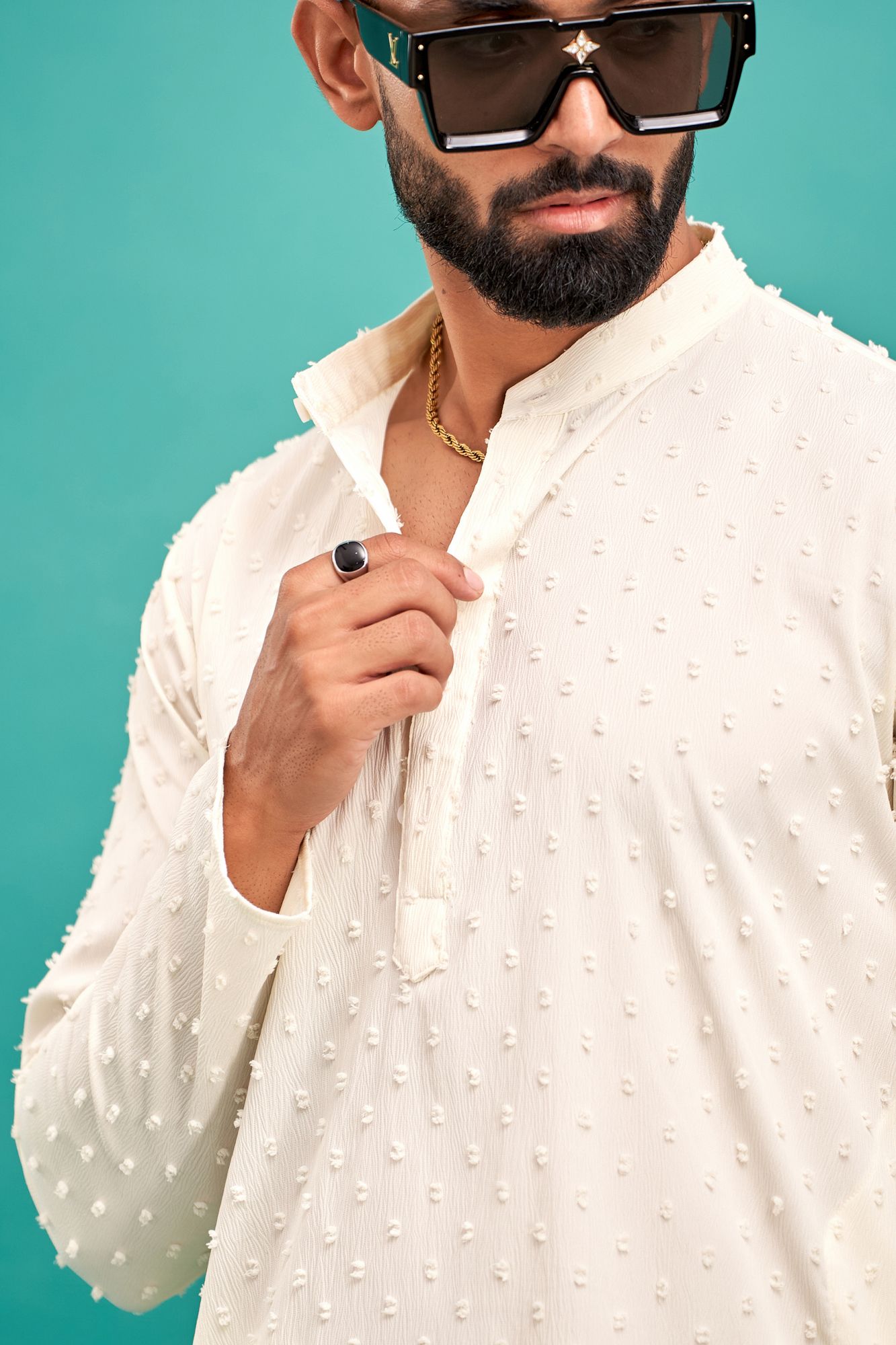 Dobby Textured Kurta In Off White