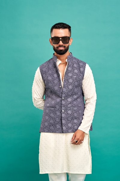 Chikankari Jacket In Livid