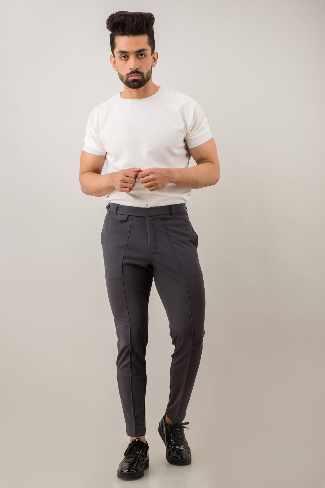 Tapered Fit Pants In Grey