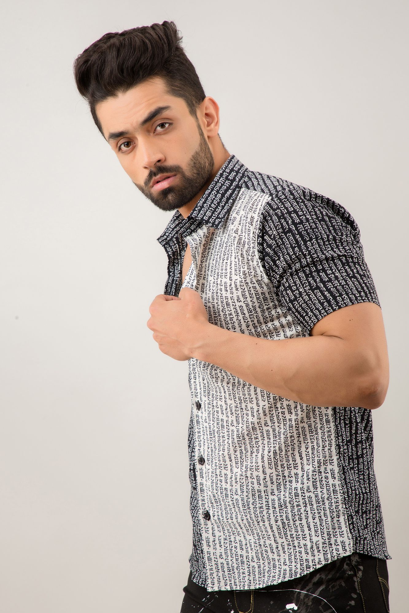 Mens Black n White Shirt