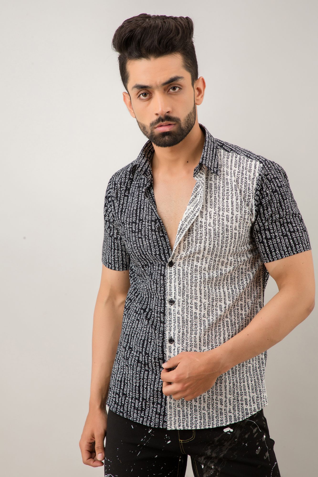 Mens Black n White Shirt