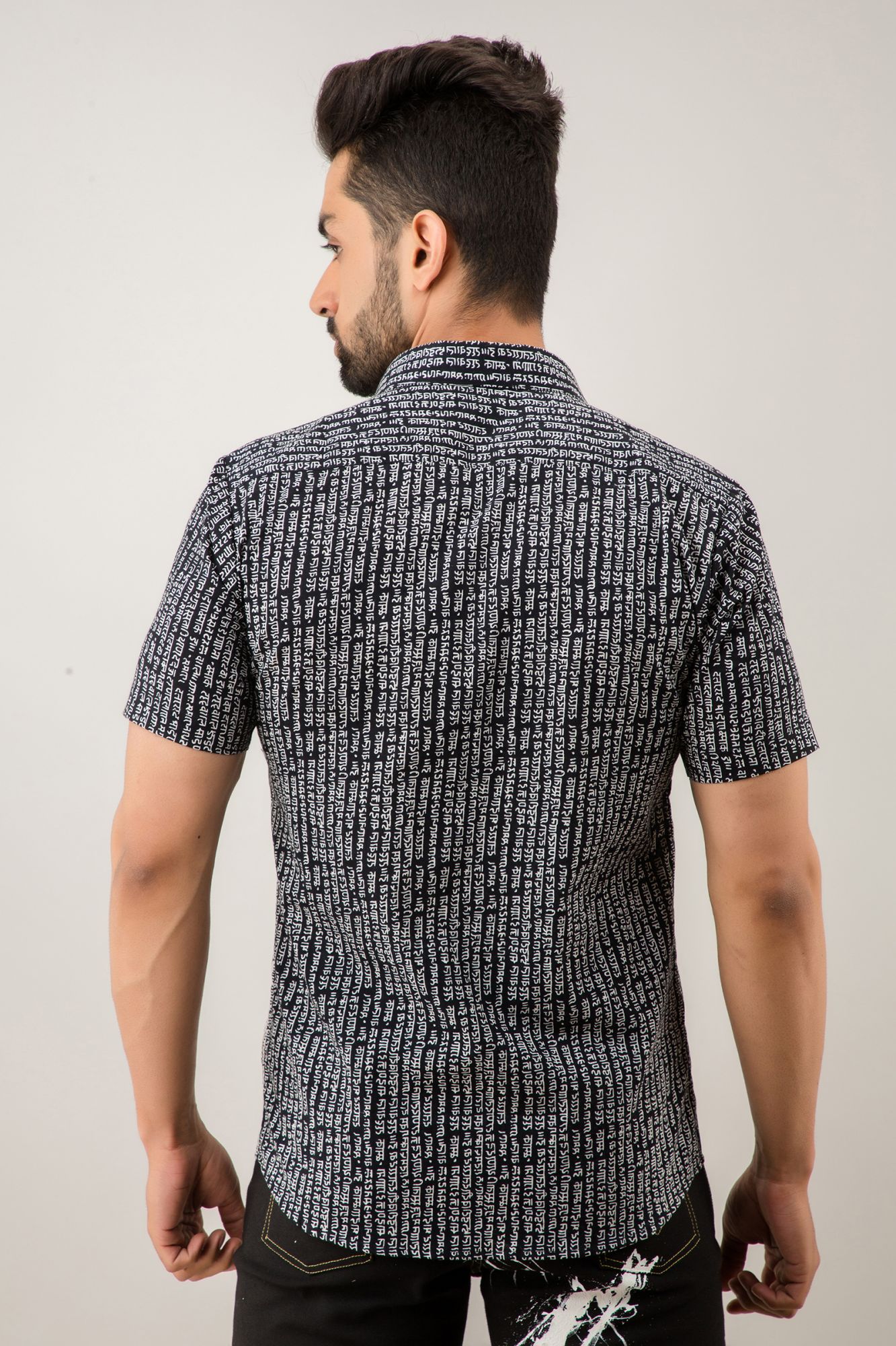 Mens Black n White Shirt