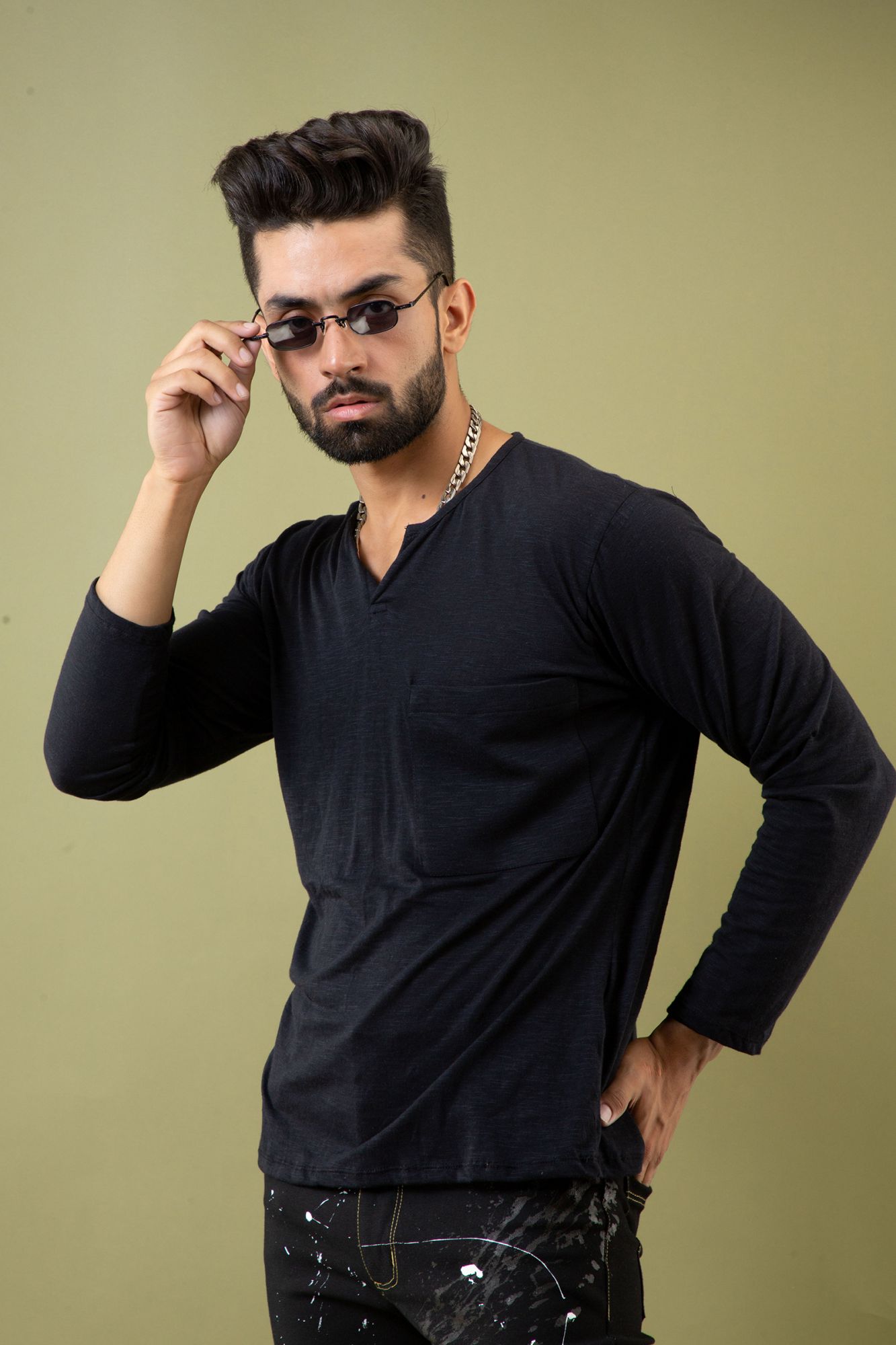 Henley Tshirt in Dark Blue