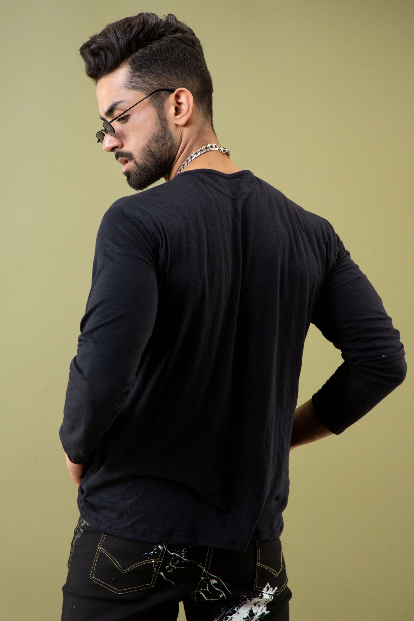 Henley Tshirt in Dark Blue