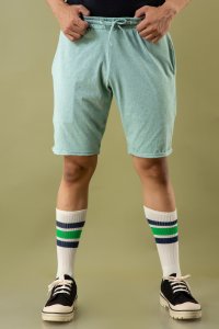 Shorts In Off Green
