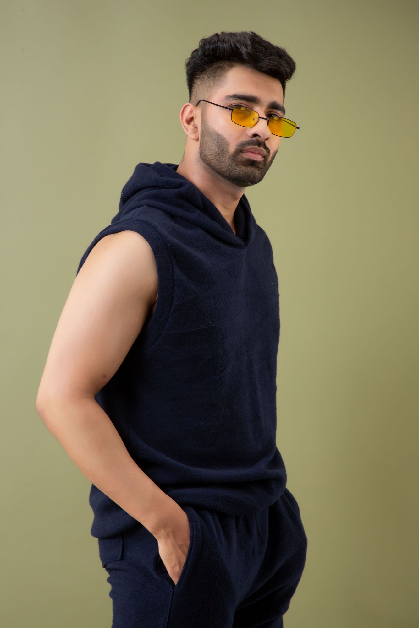 Off-Sleeve Hoodie In Navy Blue