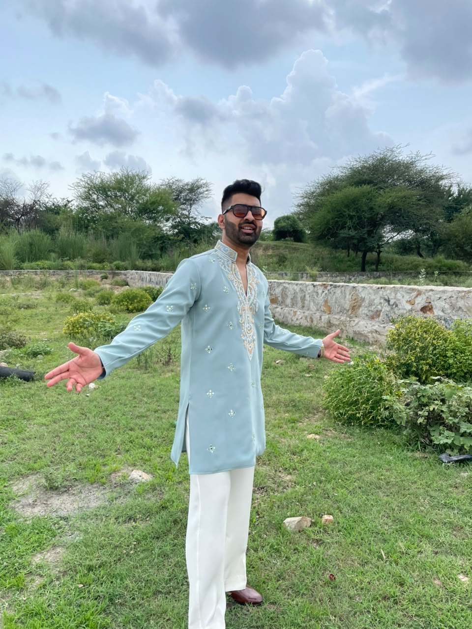 Hand Embroidered Japanese Kurta In Mint