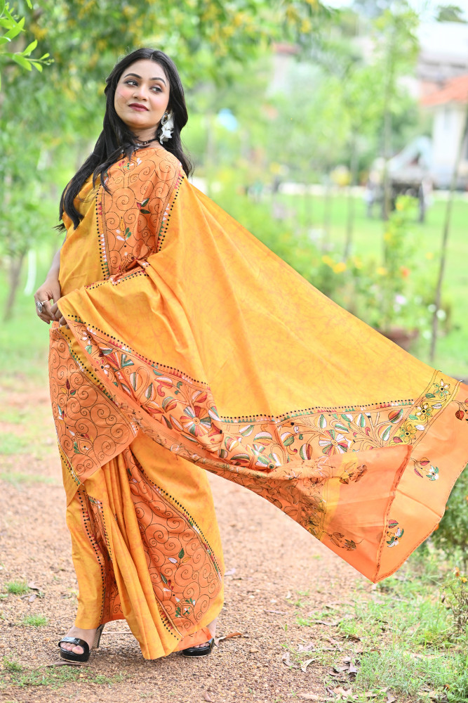 MAHAMAYA BLENDED SILK BATIK KANTHA SAREE