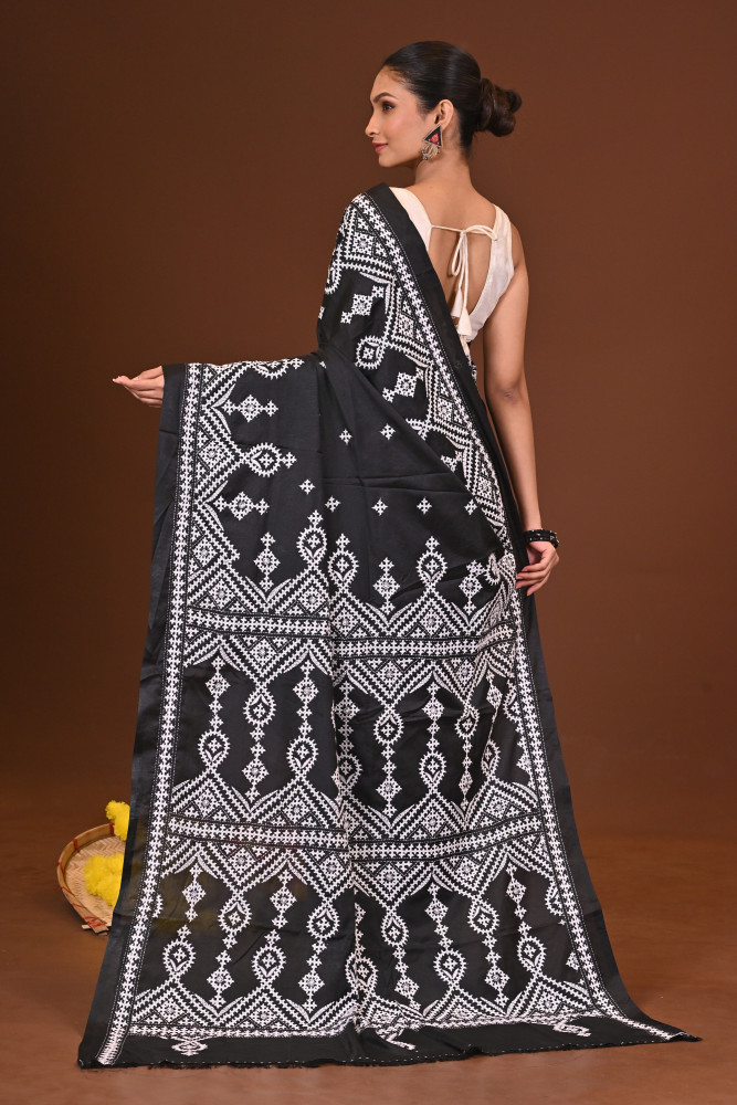 TRINAYANI BLENDED SILK KANTHA SAREE