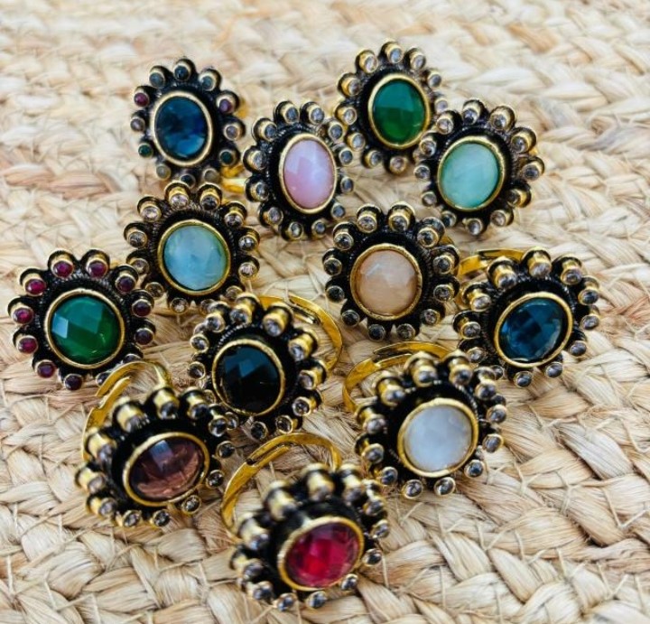 JEWELLERY'S