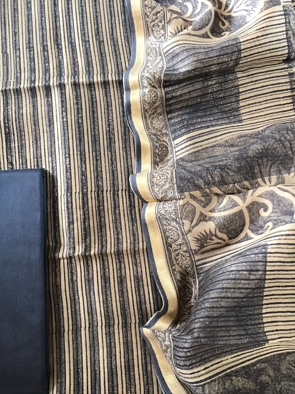 Pure Maheshwari Printed Suit - Grey