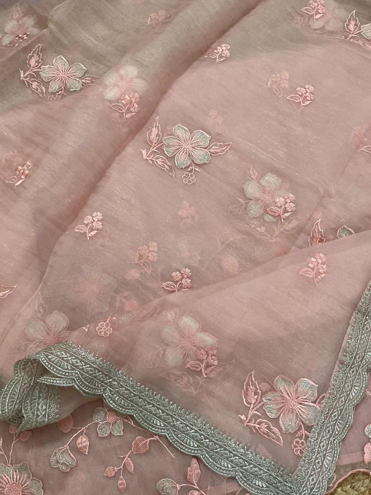 Soft Crushed Tissue Embroidered Suit - Peach