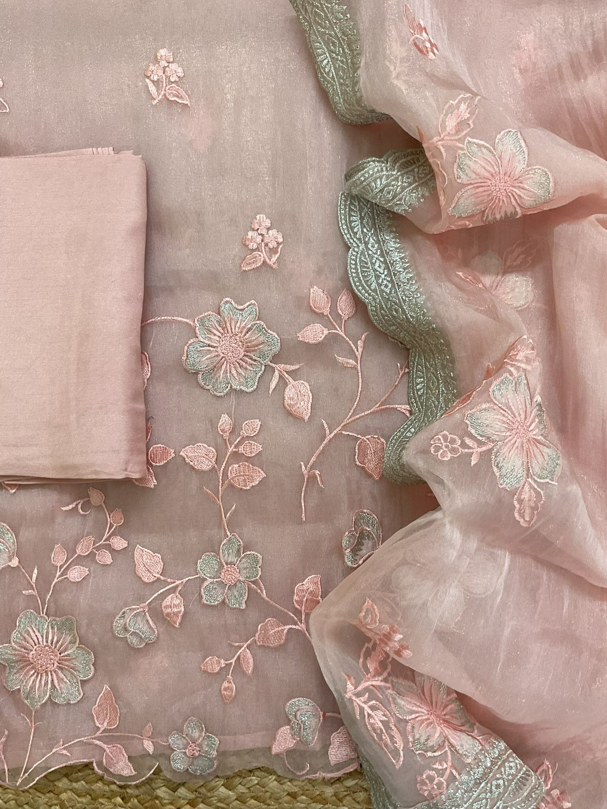 Soft Crushed Tissue Embroidered Suit - Peach