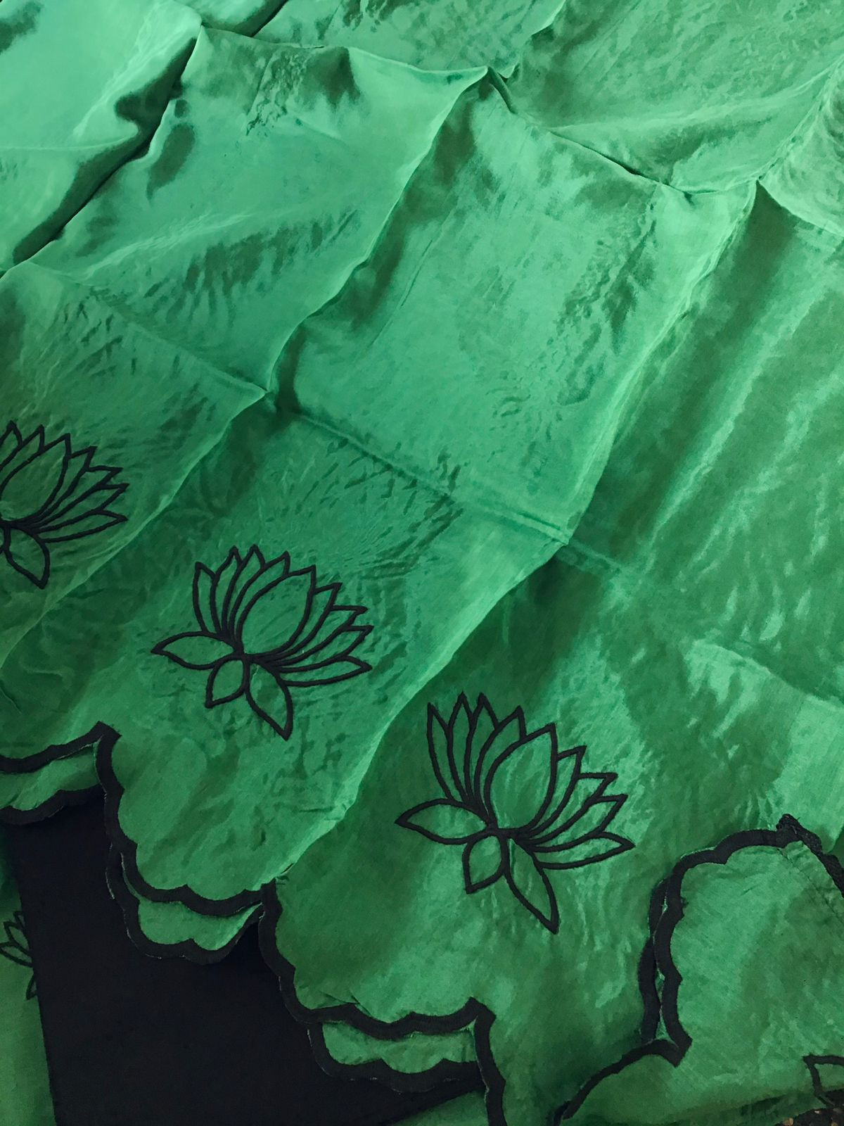 Pure Muslin Silk Embroidered Suit - Green