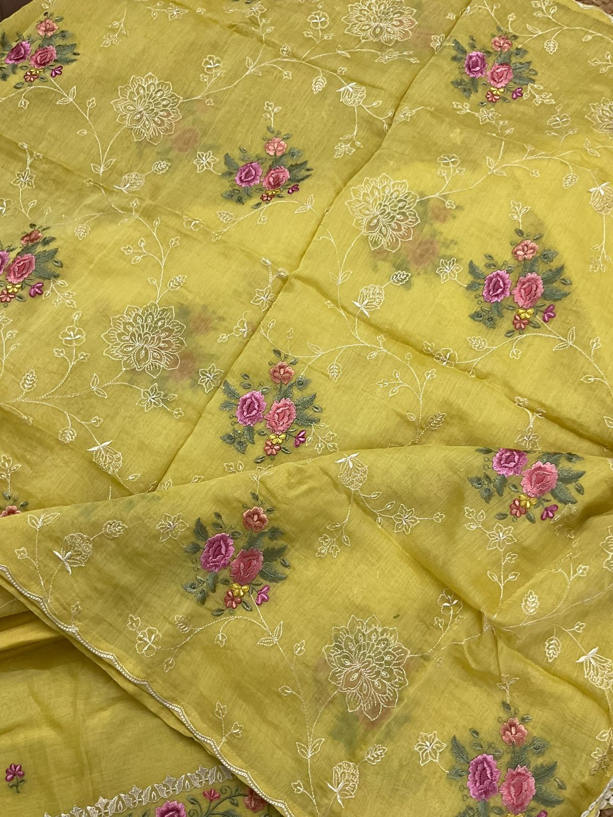 Pure Mul Chanderi Shaded Embroidered Suit - Off White