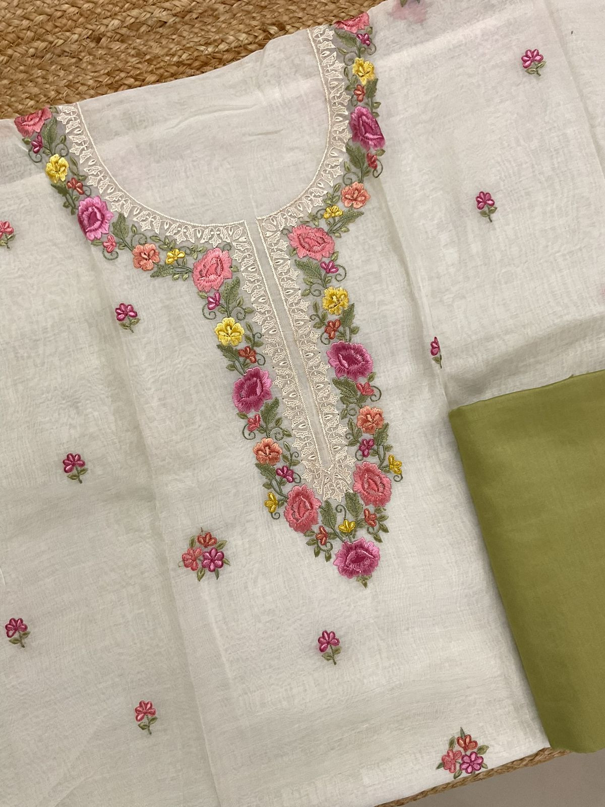Pure Mul Chanderi Shaded Embroidered Suit - Off White